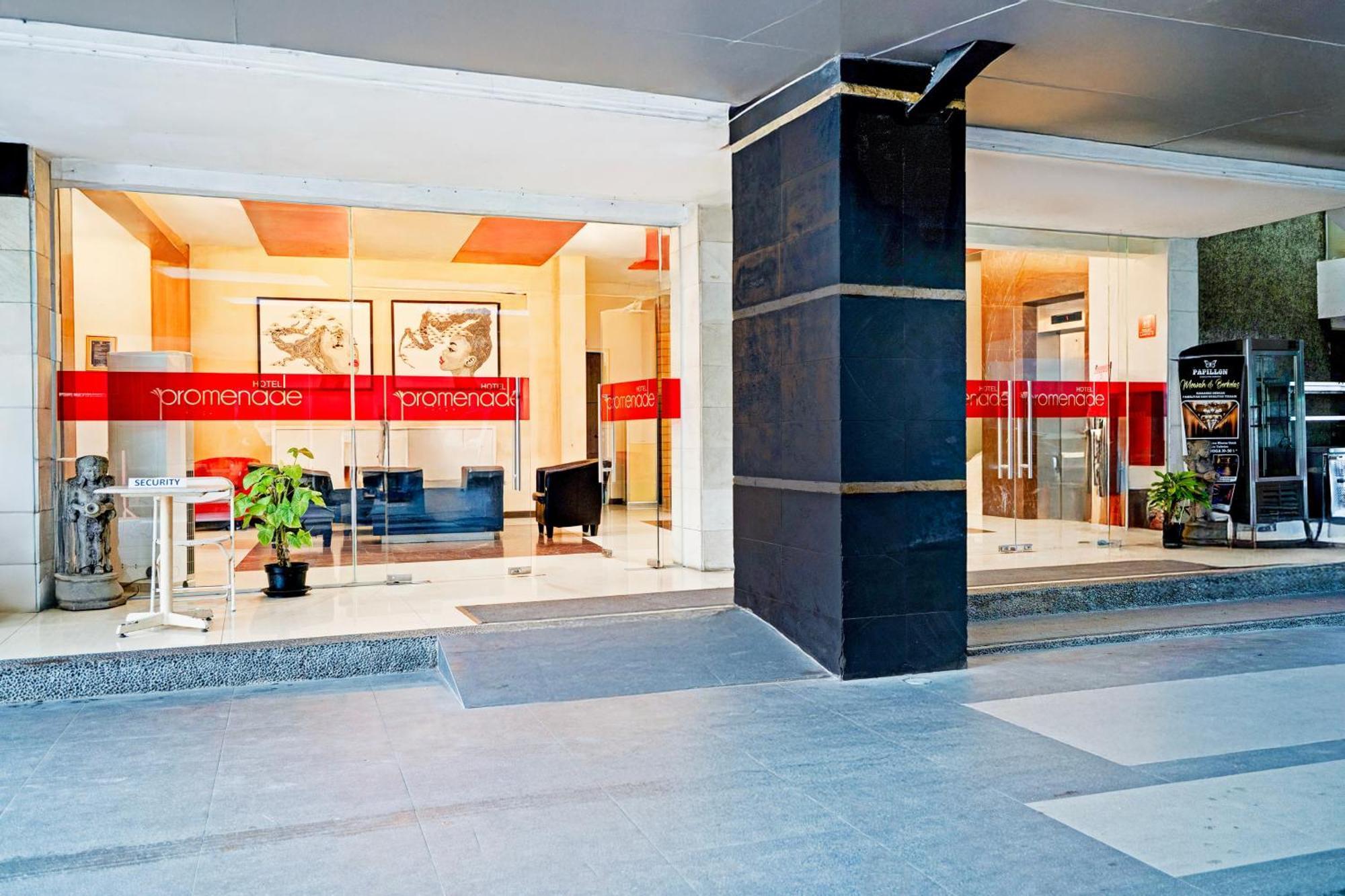 Hotel Promenade Cihampelas Bandung Exterior foto