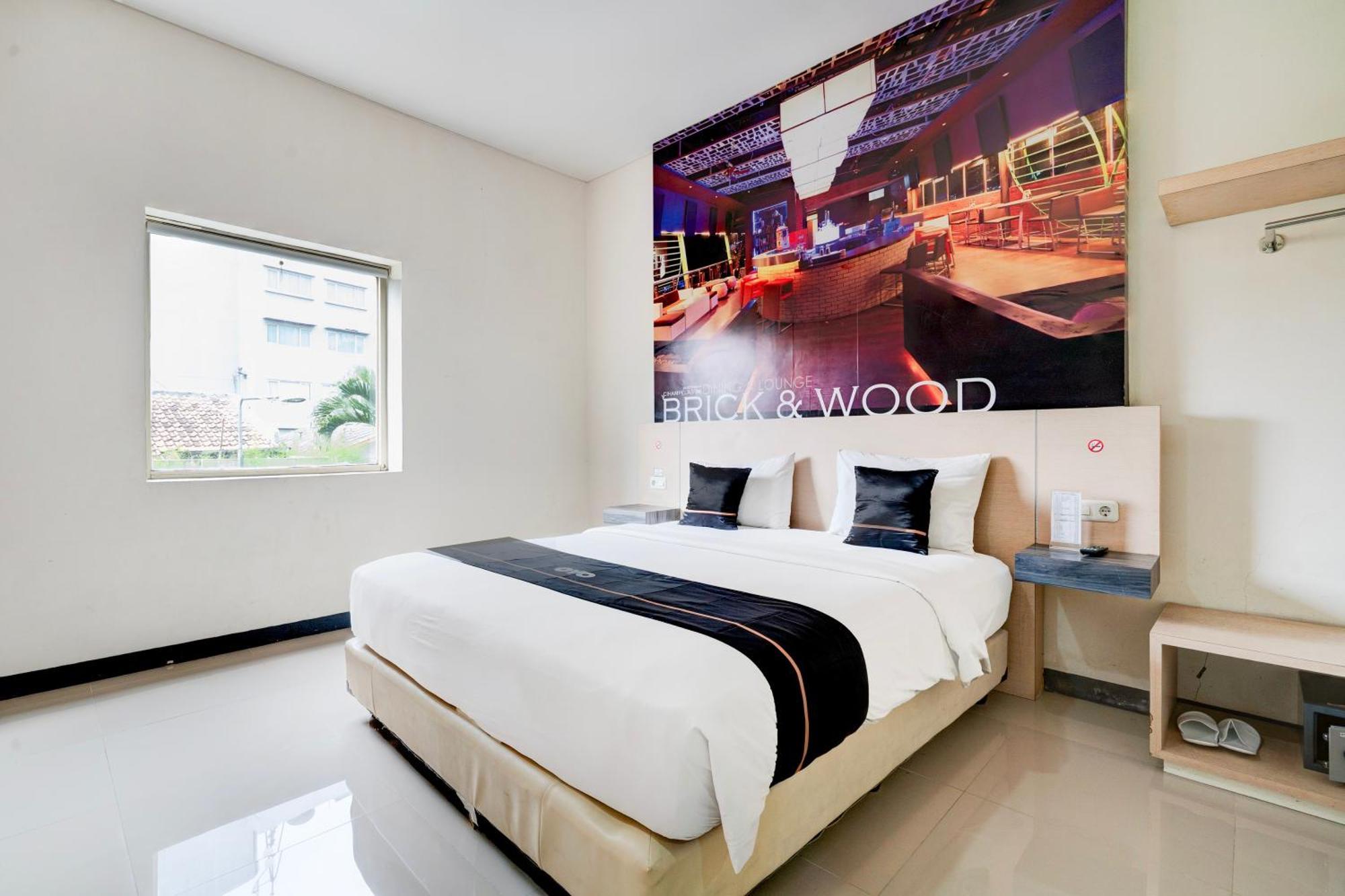 Hotel Promenade Cihampelas Bandung Exterior foto