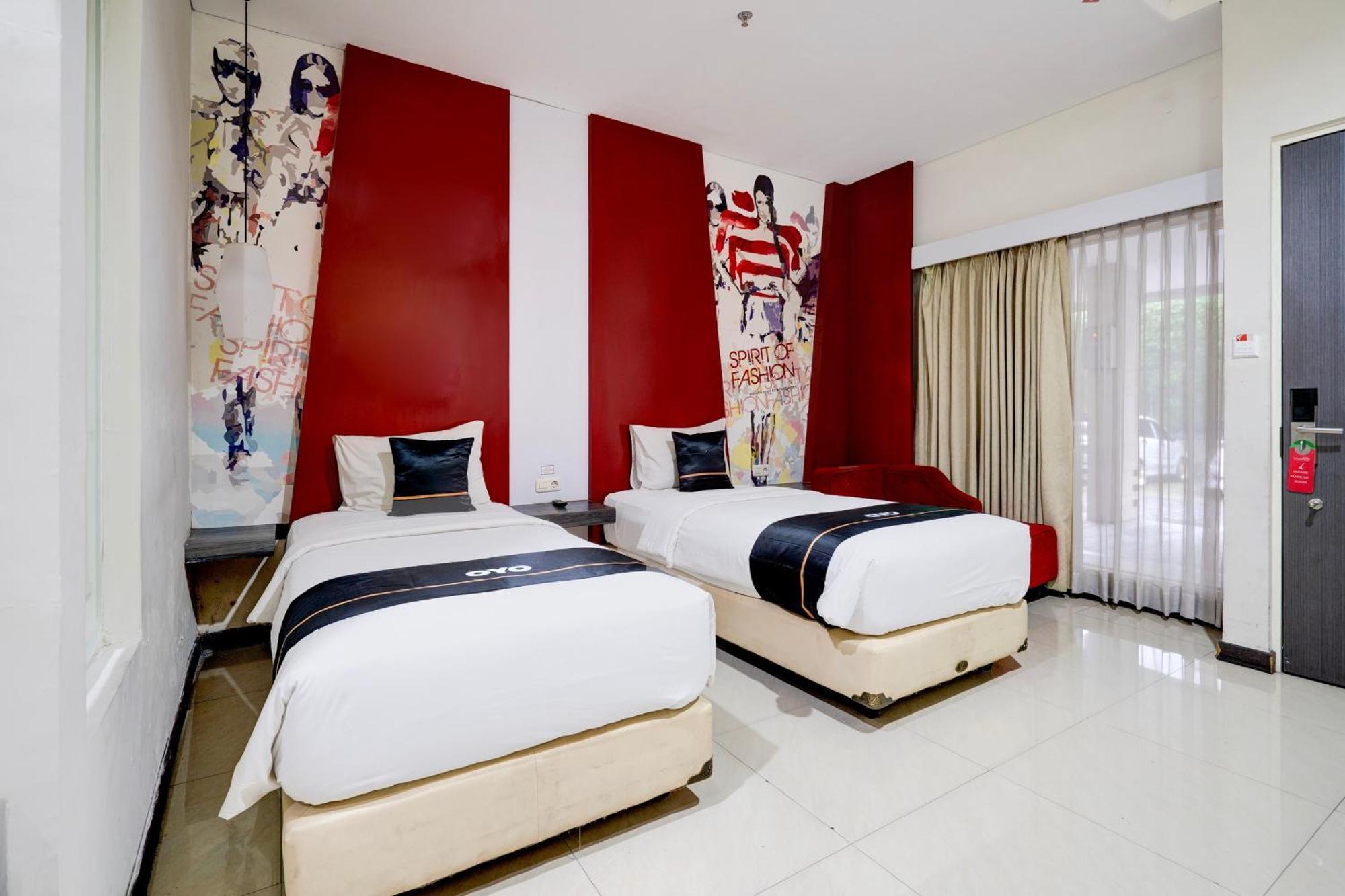 Hotel Promenade Cihampelas Bandung Exterior foto