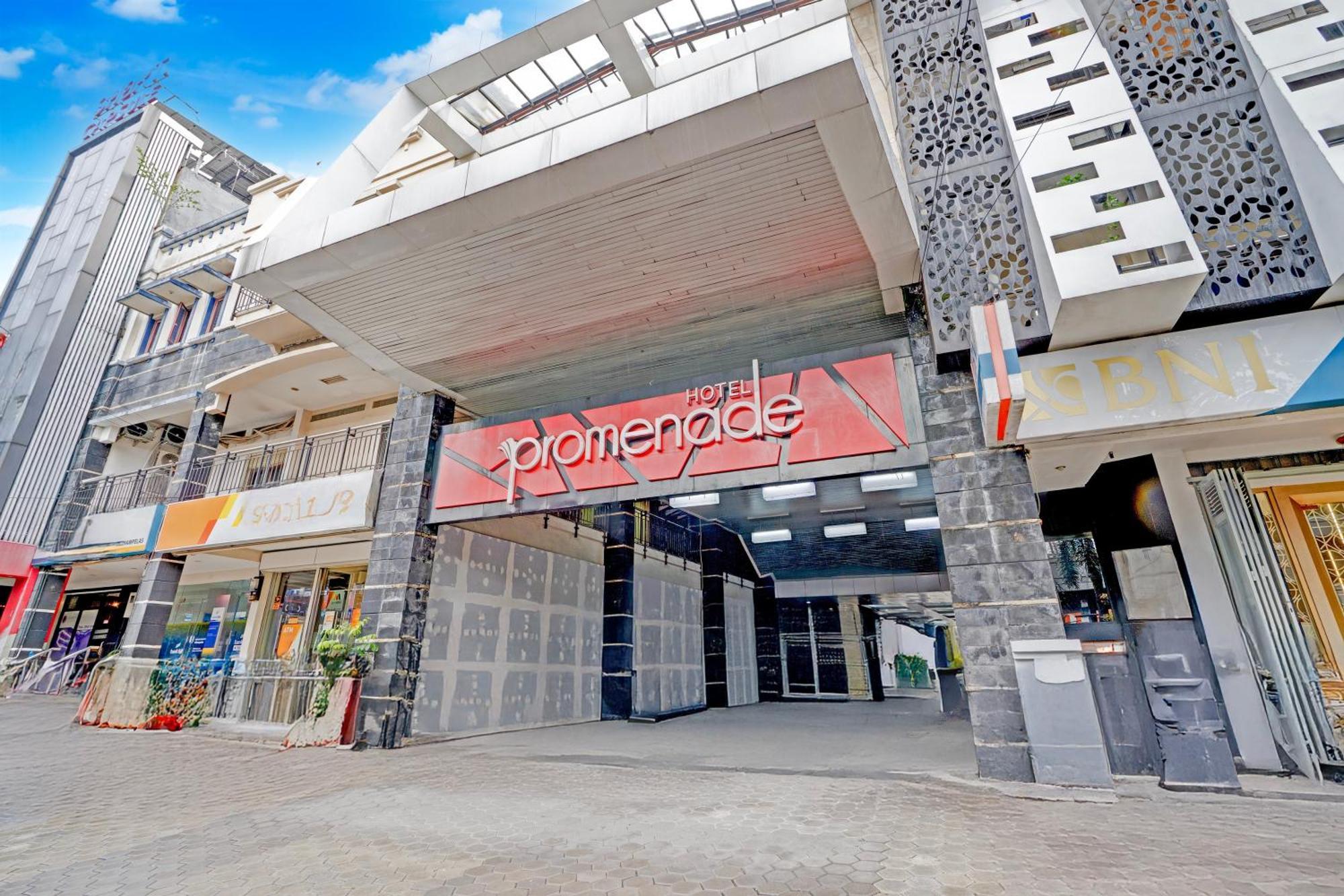 Hotel Promenade Cihampelas Bandung Exterior foto