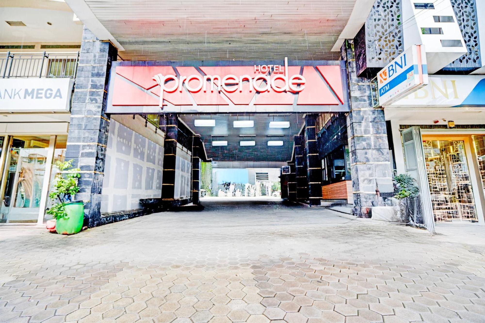 Hotel Promenade Cihampelas Bandung Exterior foto