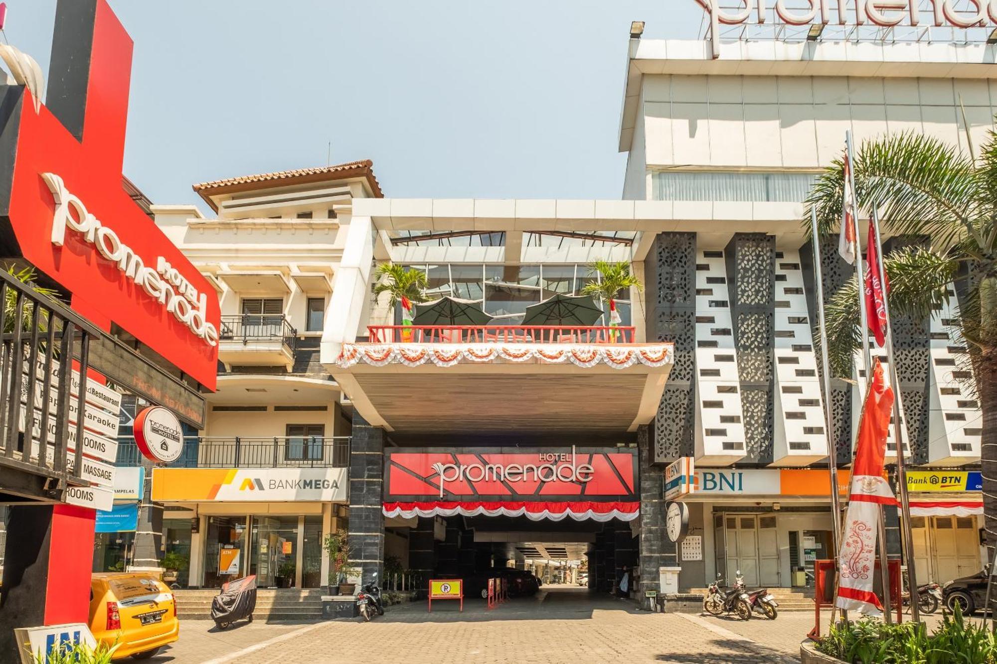 Hotel Promenade Cihampelas Bandung Exterior foto