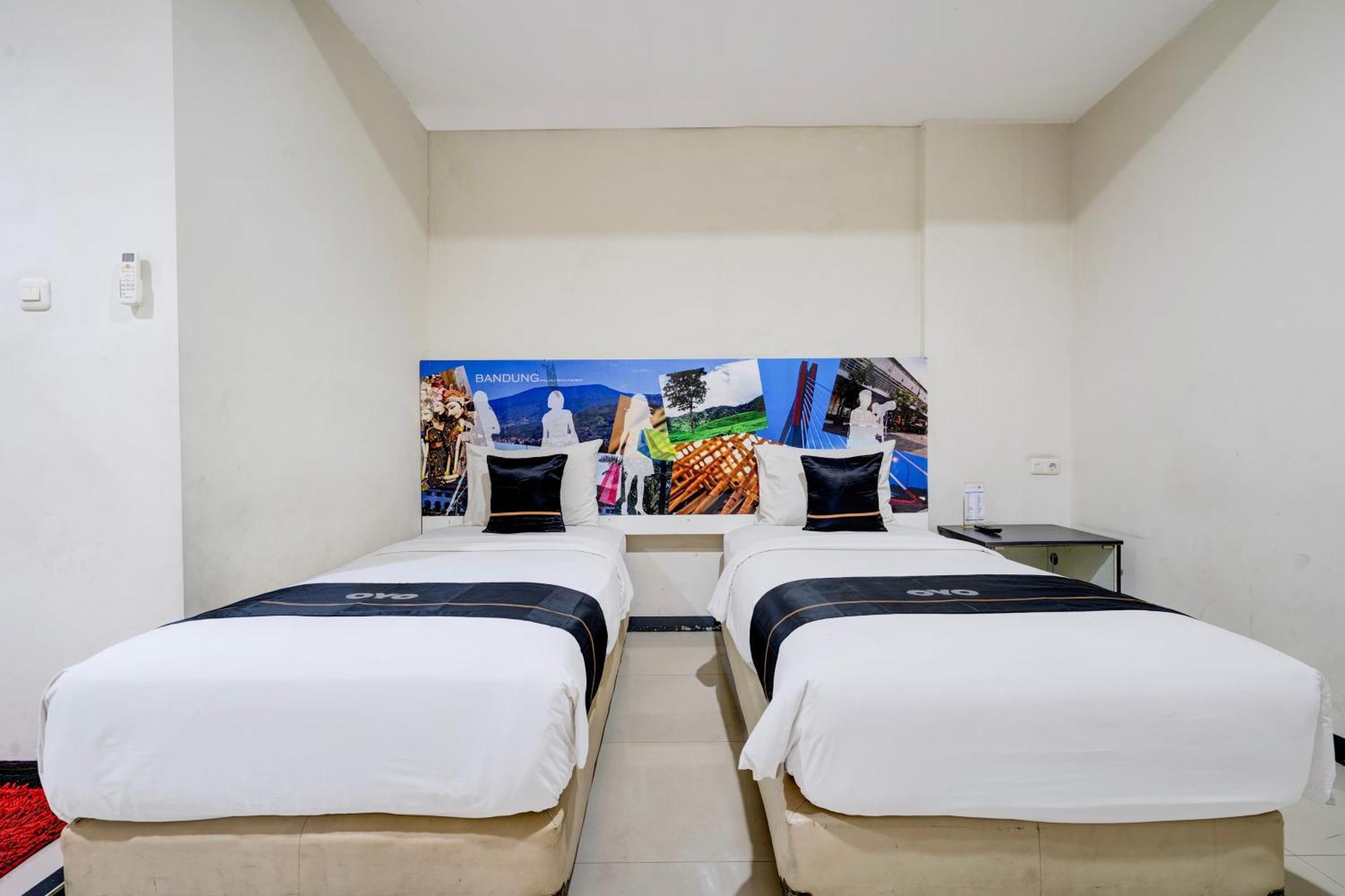 Hotel Promenade Cihampelas Bandung Exterior foto