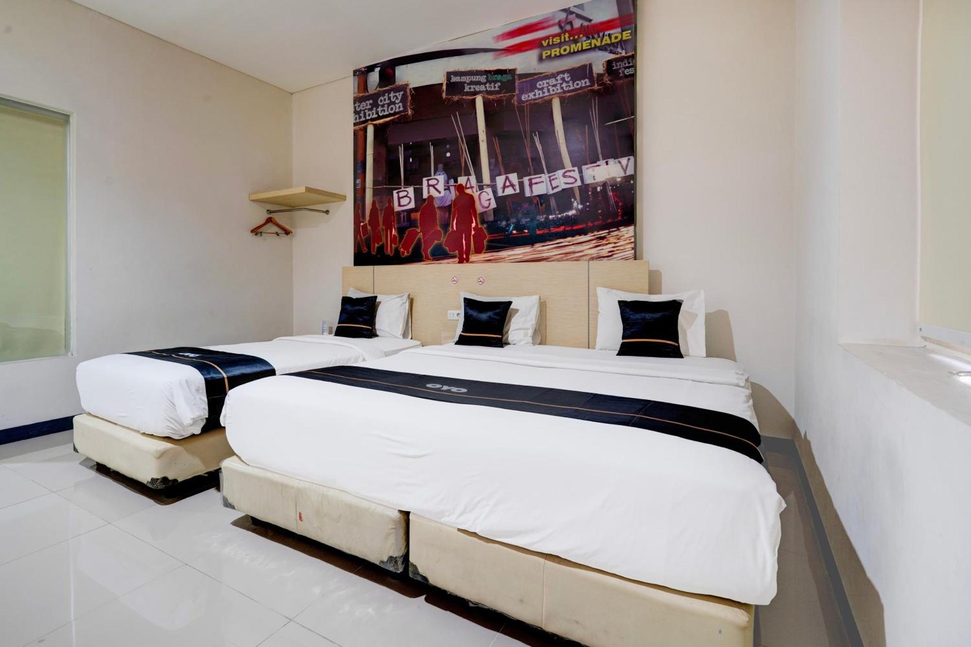 Hotel Promenade Cihampelas Bandung Exterior foto